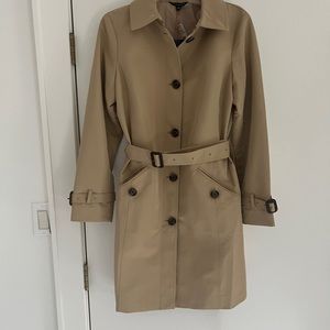 Brooks Brother Women’s Single Breasted Trench Coat NWT. Size 8